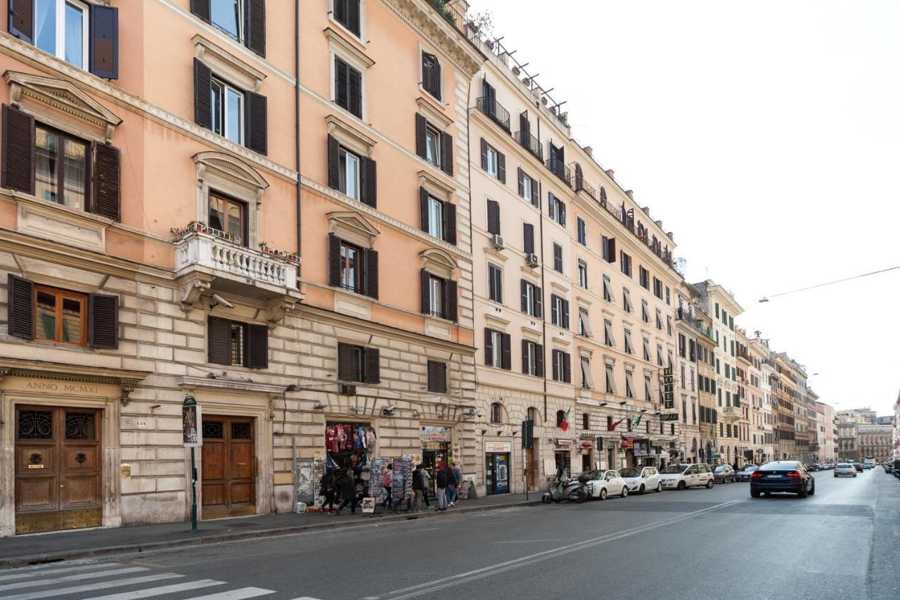 Monticello Apartment Via Cavour Řím Exteriér fotografie